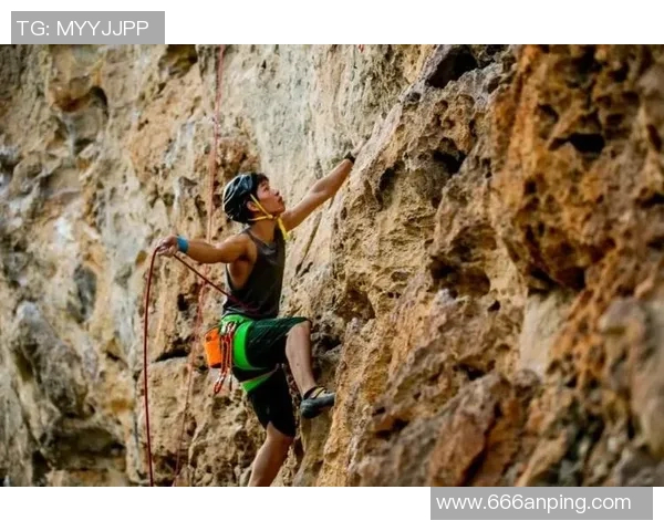 成都攀岩队的节奏体系与攀岩战术的深度解析与实践探索 成都攀岩队的节奏体系与攀岩战术的深度解析与实践探索